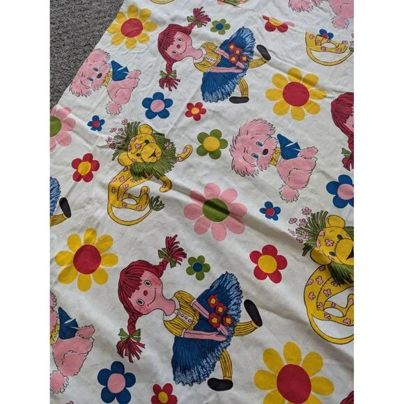 Vintage Sears Raggedy Ann 2 Bedspreads 4 Curtains 2 Valances Twin Set - Picture 16 of 16